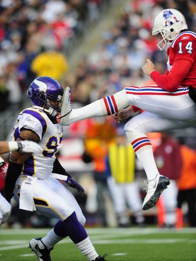 You must know Top 10 Greatest NFL Players of All Time