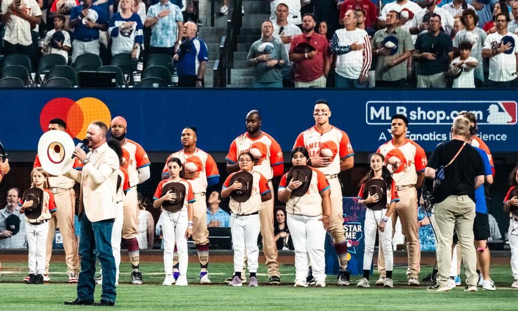 2024 MLB All-Star Game players line up during the national anthem