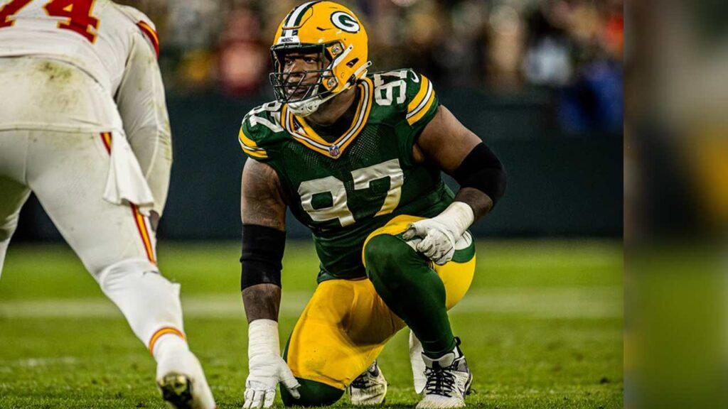 Kenny Clark in a Cowboys jersey